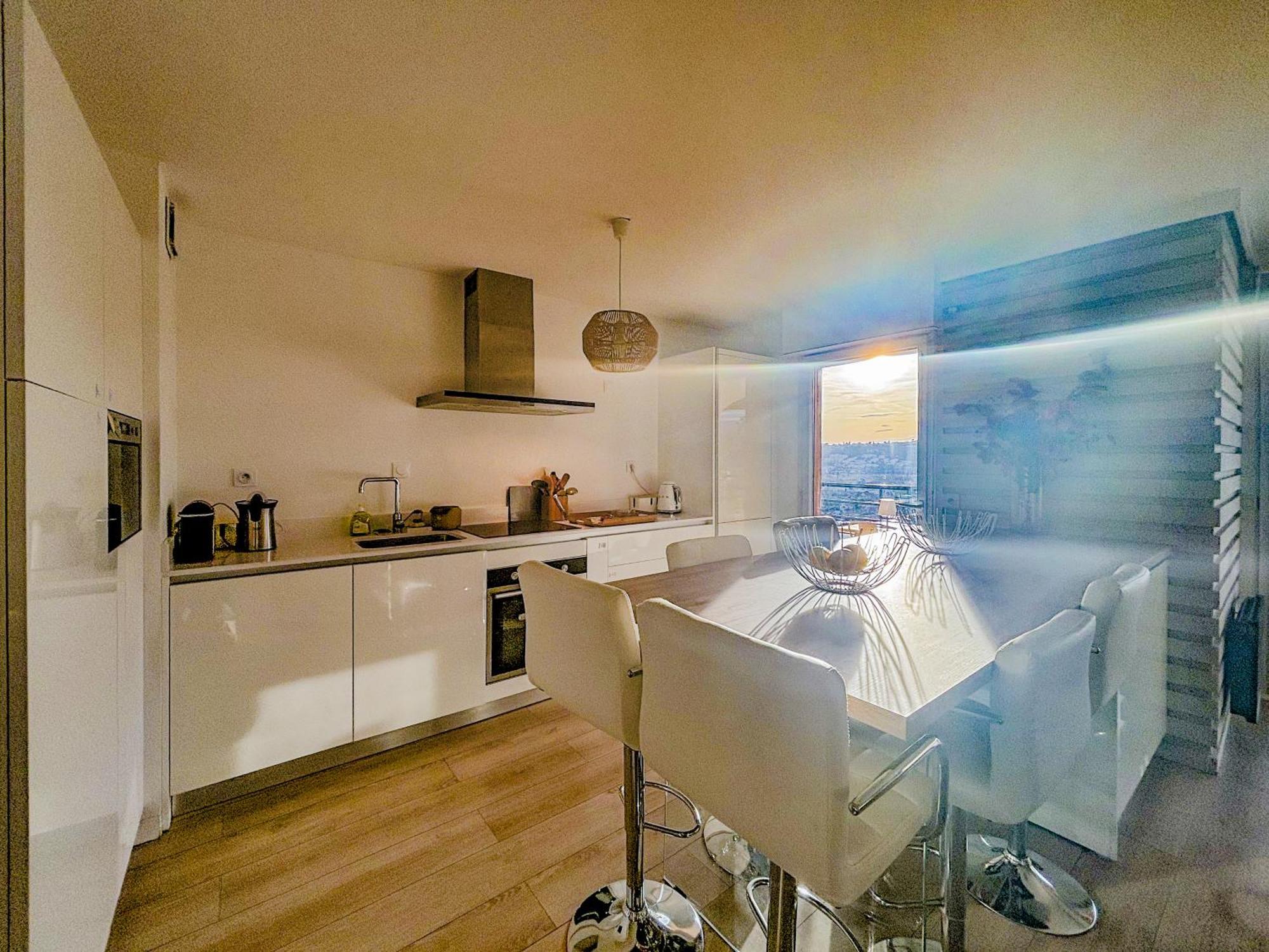 Evasion Vue - Wifi, Piscine, Parking, 4pers Nizza